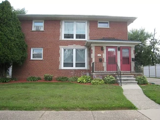 531 Highland St Unit 2, Wyandotte, MI 48192