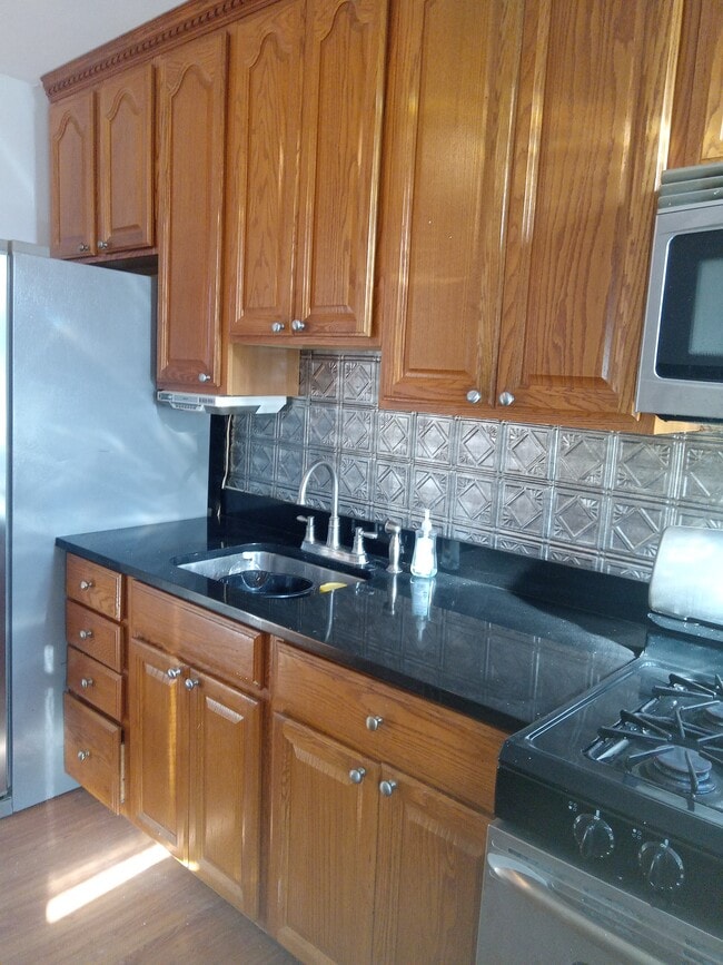 503 Campbells Ln, Baltimore, MD 21212 - photo 5