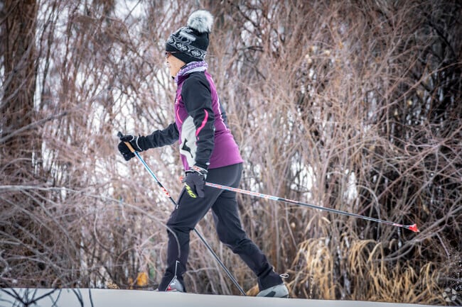 Cattle Creek offers fantastic cross-country skiing trails that wind through picturesque landscapes, providing a perfect escape for winter sports enthusiasts. Glide through serene snow-covered woods and enjoy nature.