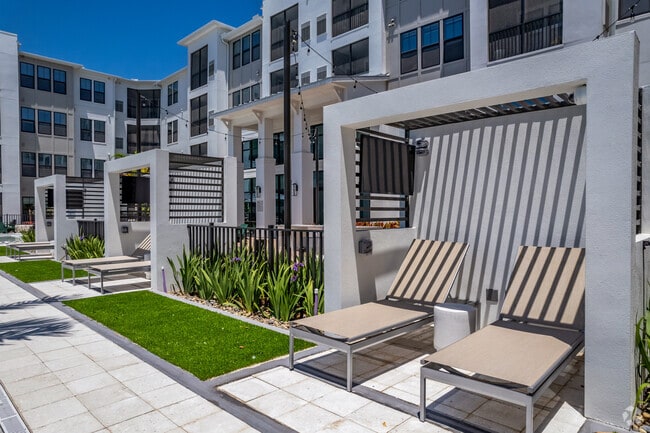 Cirrus at Aqua, Bradenton, FL 34210 - photo 6