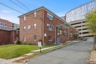 51 1st St, Hackensack, NJ 07601