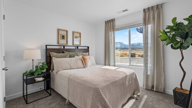 1173 Sage St unit 1072, Cedar City, UT 84721 - photo 3