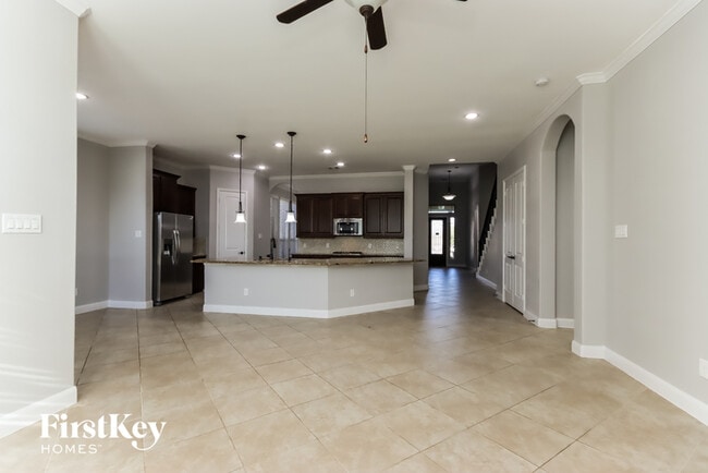 24107 Newberry Bend Dr, Porter, TX 77365 - photo 4