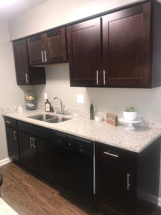 2560 New Haven Dr NE, Atlanta, GA 30345