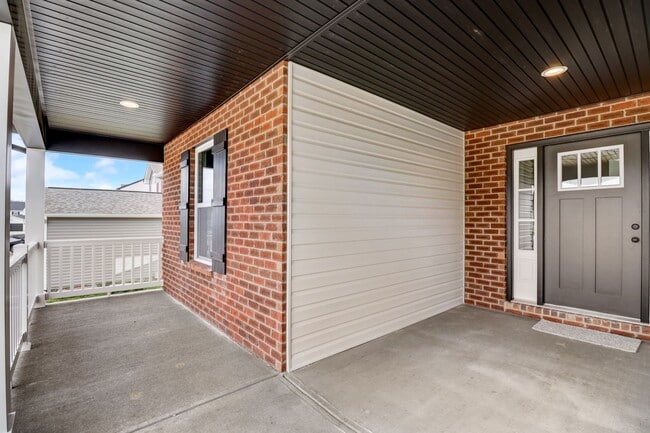 306 Brampton Place unit 36665854, Trenton, OH 45067 - photo 3