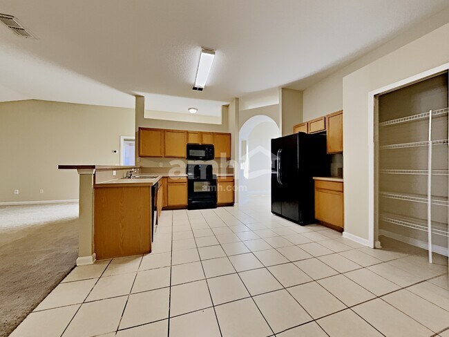 3266 Woodglen Dr, Orange Park, FL 32065 - photo 4