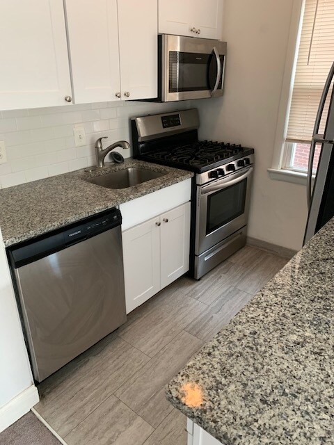 201 Massachusetts Ave NE unit 403, Washington, DC 20002 - photo 6