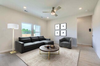 521 Aberdeen Dr, Ferris, TX 75125