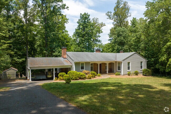 Linkhorne has ranch style homes on big lots.