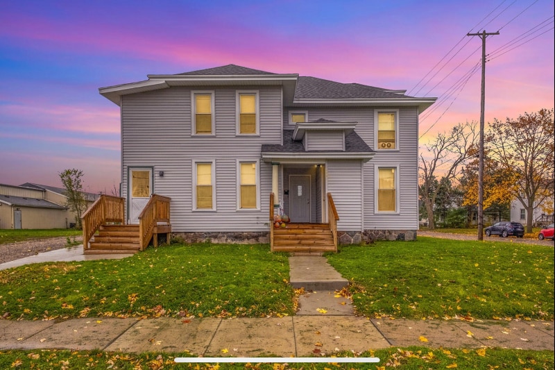 119 S Elm Ave unit 3, Jackson, MI 49203 - photo 1