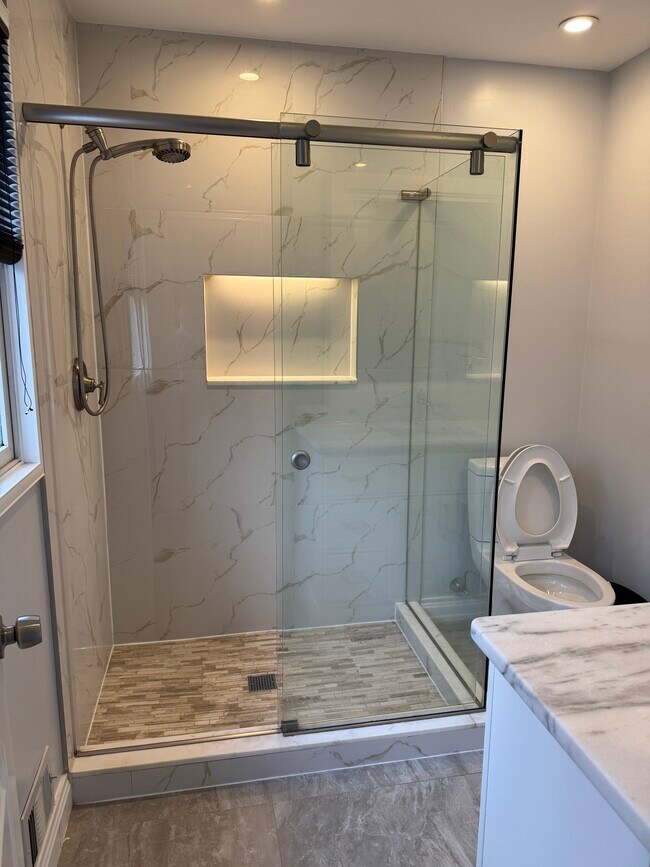 7209 Needwood Rd, Derwood, MD 20855 - photo 6