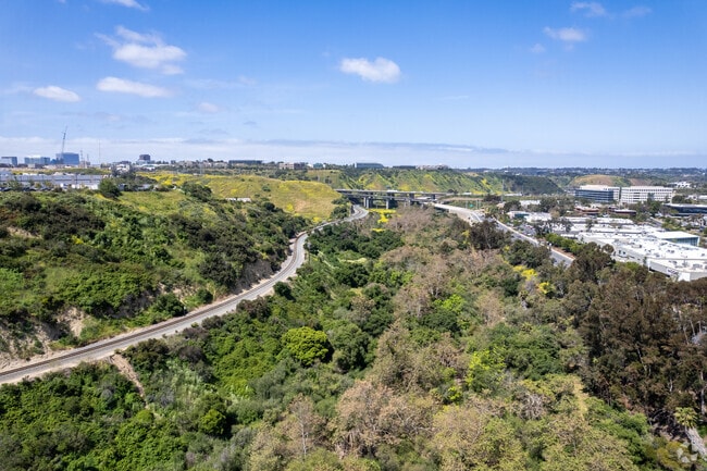 Los Peñasquitos Canyon sits in the middle of Sorrento Valley and has many trails to enjoy.
