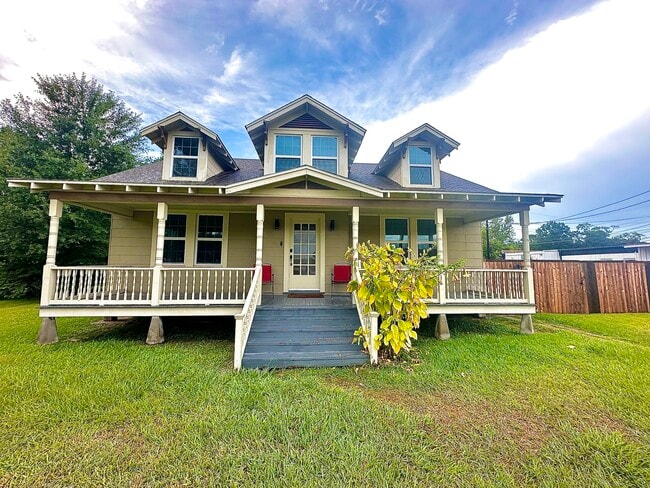 104 Nouveau Ln unit 3, Lafayette, LA 70501 - photo 2