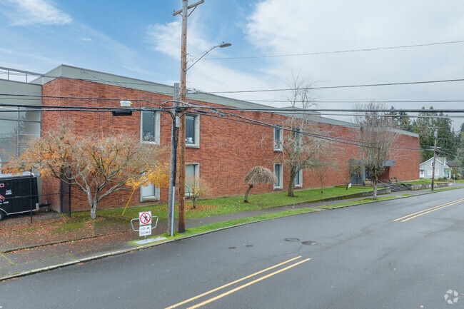 The Clackamas Academy of Industrial Sciences prepares students for careers in trade on 12th St.