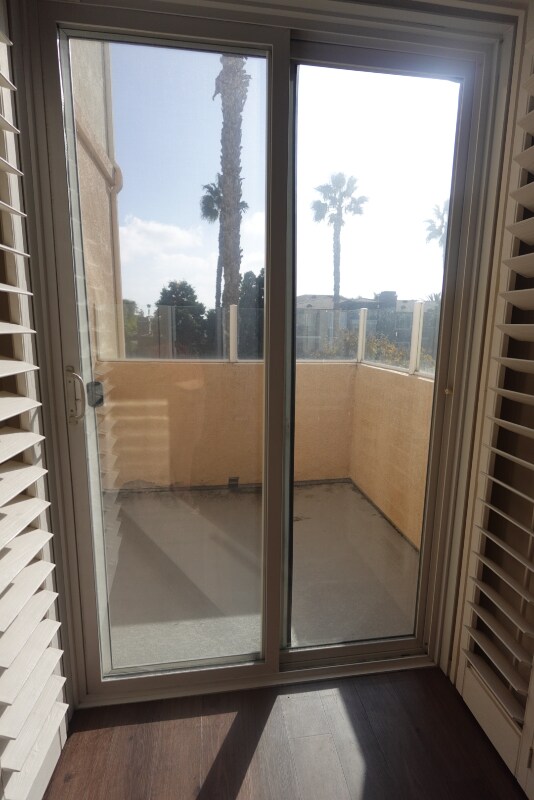 8894 Spectrum Center Blvd, San Diego, CA 92123 - photo 4