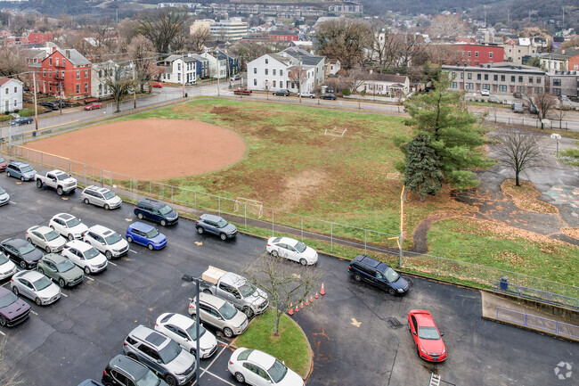John G. Carlisle Elementary School is in Covington.