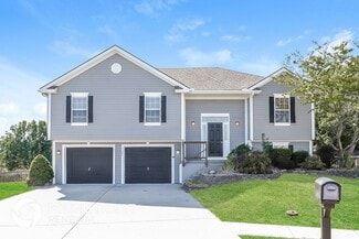 1101 Melody Ct, Kearney, MO 64060