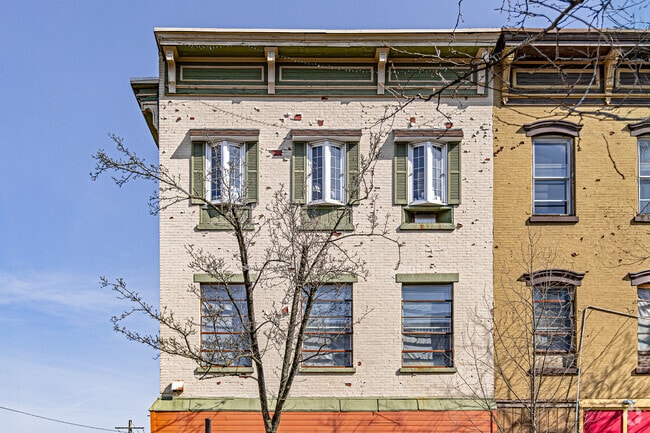 Experience Valley Cottage, where classic facades stand as testaments to the town's enduring appeal.