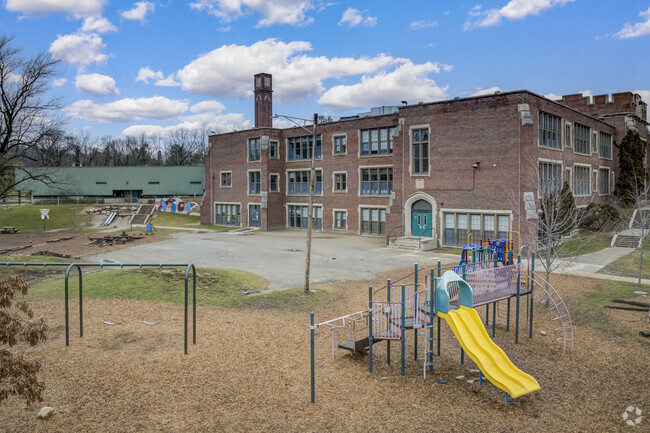 Ann Arbor Open at Mack School offers a dynamic learning environment.
