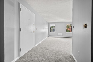 30 Long St, New Britain, CT 06051