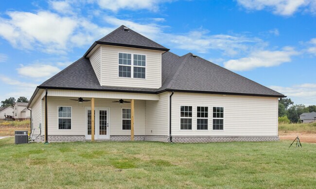 1424 Citadel Dr unit 38098188, Clarksville, TN 37042 - photo 2