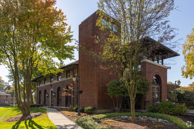 The Grosse Pointe Shores Village Hall has several amenities including a dog park.