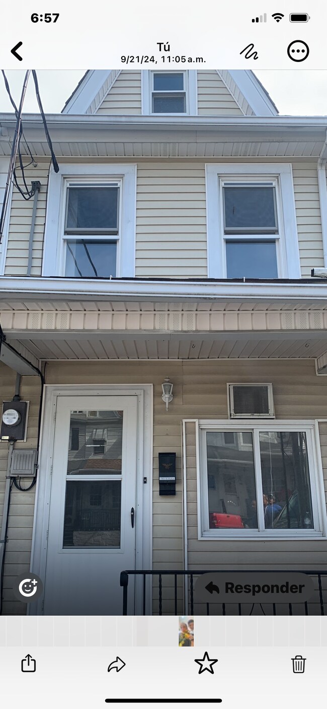 245 S Walnut St, Mount Carmel, PA 17851