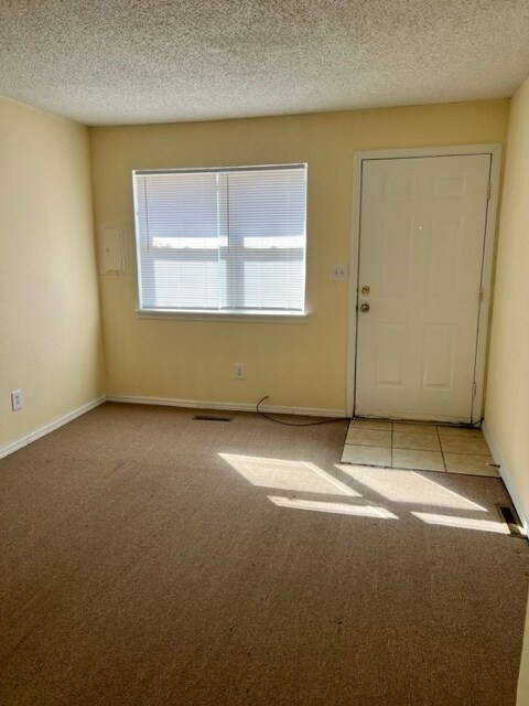 2226 N Pierce Ave, Springfield, MO 65803 - photo 3