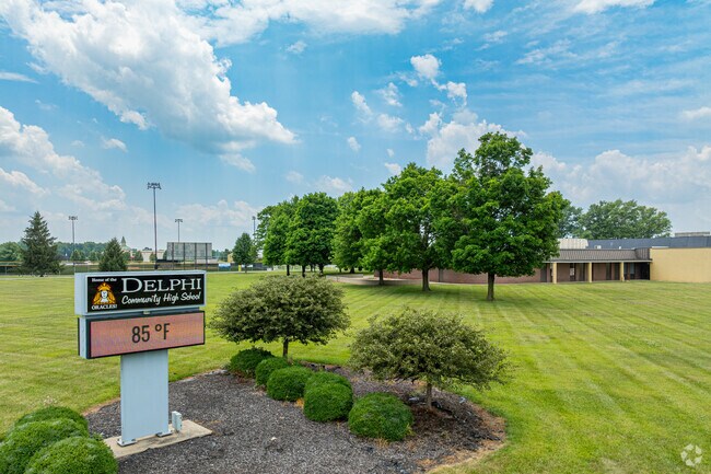 Delphi Community High School receives an overall Niche grade of A-.