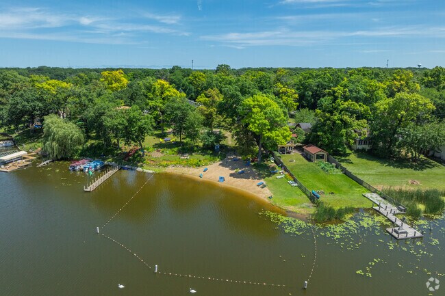 Duck Lake Woods has a private access beach that has a number of amenities.