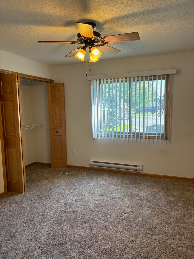 3632 Calvert Rd unit 201, La Crosse, WI 54601 - photo 7