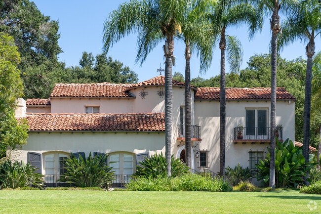 You can find different types of Spanish Style homes in the San Pasqual area of Pasadena, Ca.
