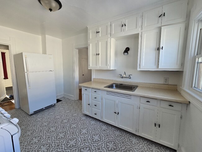 1105 Wheeler St unit 1105 Wheeler St., Janesville, WI 53545 - photo 4