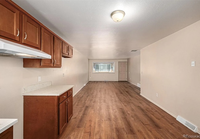 1601 Nome St, Aurora, CO 80010 - photo 3