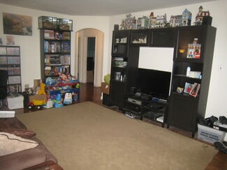 530 Castleton Ave Unit 524, Staten Island, NY 10301