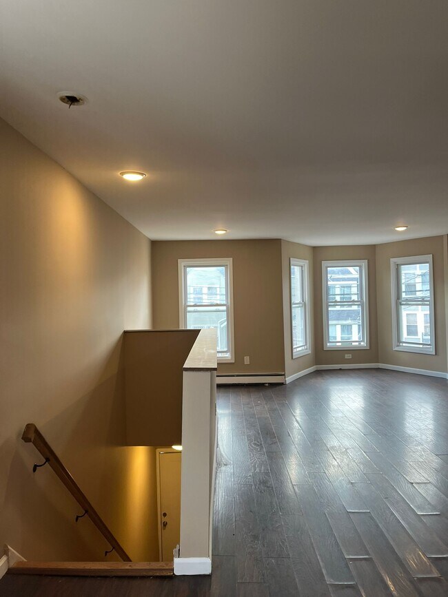 622 Bramhall Ave unit 2, Jersey City, NJ 07304 - photo 7
