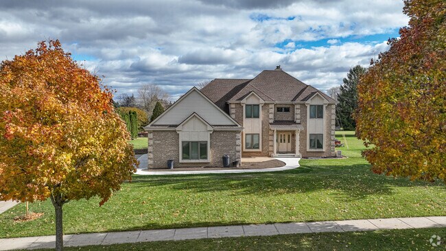 Opt for a newly build home and make it your own in Greenfield.