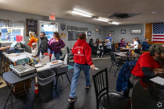 The 9th Street Cafe is a popular restaurant in Southeast Marion.