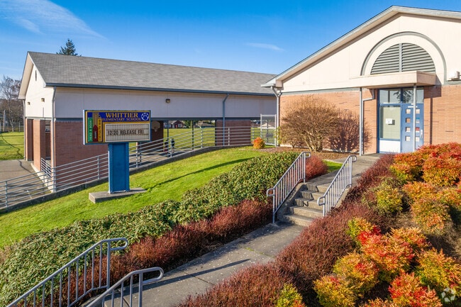 Whittier Elementary serves the city of Everett and surrounding areas.