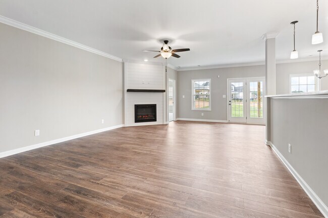 1424 Citadel Dr unit 38098188, Clarksville, TN 37042 - photo 7