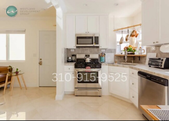 11817 Darlington Ave unit 6, Los Angeles, CA 90049 - photo 6
