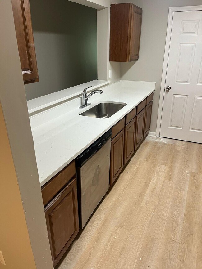9304 Waldrop Place, Decatur, GA 30034