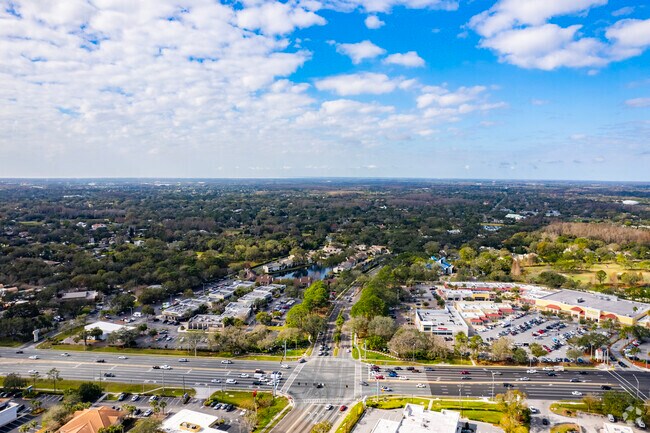 Residential homes, businesses, and many parks all can be found in the Carrollwood neighborhood.