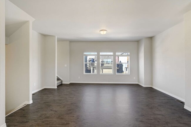 753 Grissom Dr, Colorado Springs, CO 80915 - photo 3