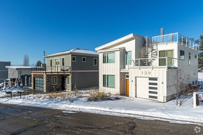 Grand Haven is home to many modern-style houses near Lake Michigan.