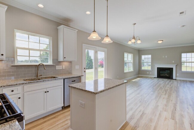 109 Persimmon Dr unit 36476233, New Bern, NC 28562 - photo 7