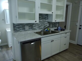 19 Sheffield Ave Unit Lower Unit, Buffalo, NY 14220