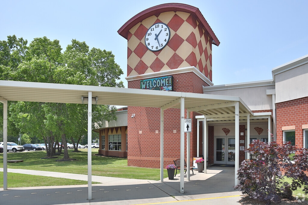 Armstrong Elementary in Berea is a great place to start your educational journey