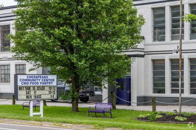 The Chesapeake Community Center in Corryville provides local residents with food pantry access and a hub for neighborhood services.