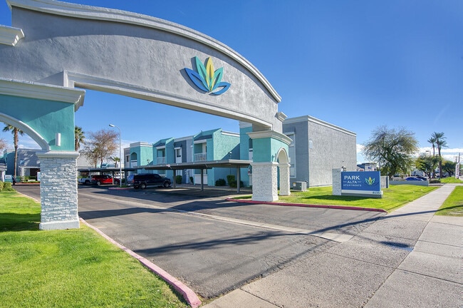 Park Alta, Phoenix, AZ 85051 - photo 2